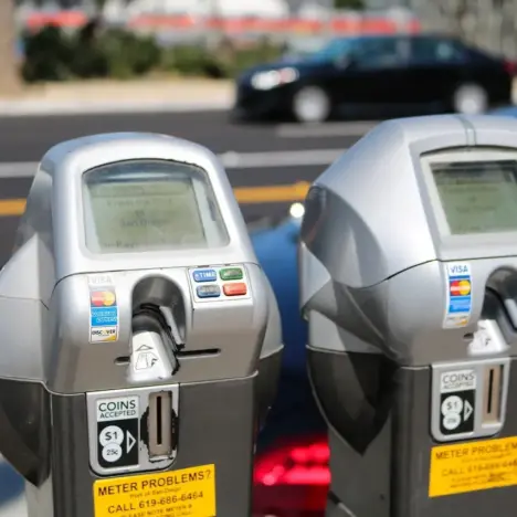 Dragshows i Bilbao: tidspunkter og steder efter kl. 22