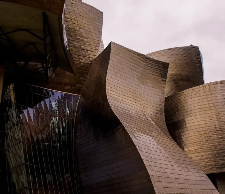 8 trin til at leje en bil i Bilbao uden skjulte gebyrer