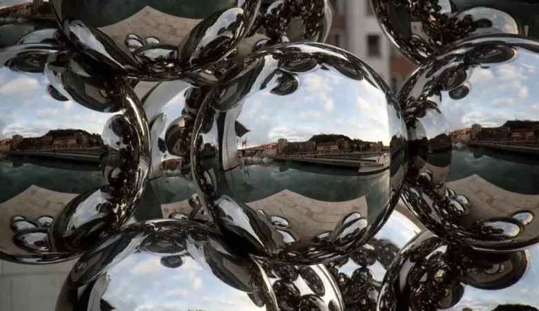 Hvor parkerer man billigst i Bilbaos centrum?