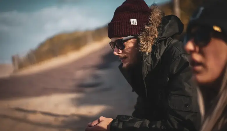 Må man ryge på barterrasser og strande i Spanien?