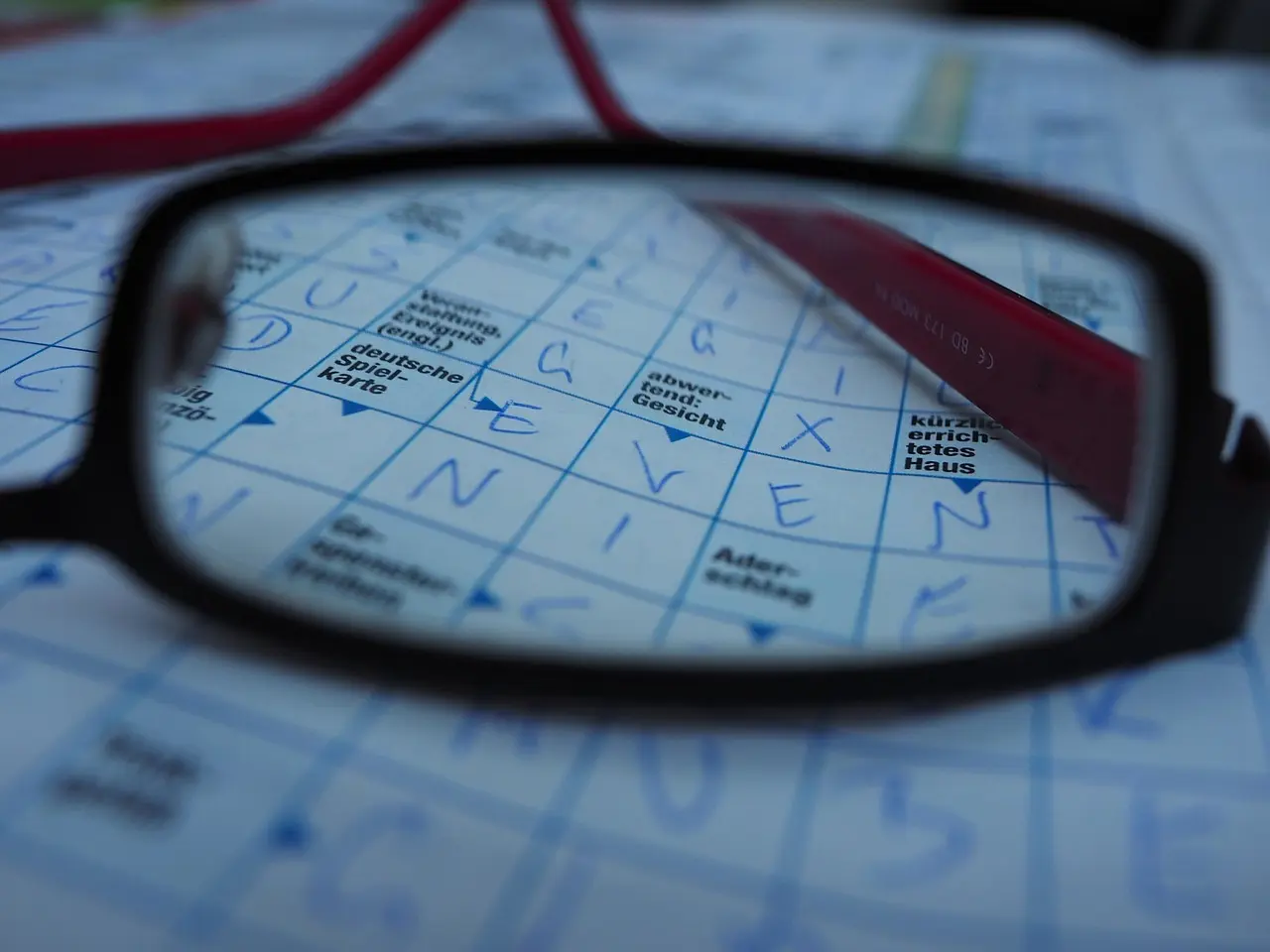 Svar til Drøne i krydsord