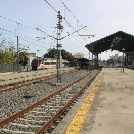 Hvordan bestiller man en rundvisning på Universidad de Deusto?